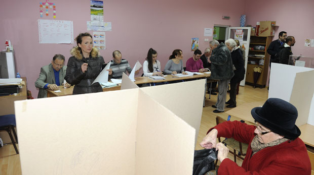 Када ће се наставити кампања: Избори на Видовдан? 